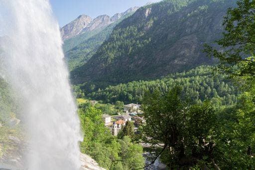 RECORD DATE NOT STATED The beautiful view of Noasca waterfall, Gran Paradiso National Park, Italy *** der Schönes Ansicht des Noasca waterfall, Gran Paradiso Nationaler Park, Italien 6769273