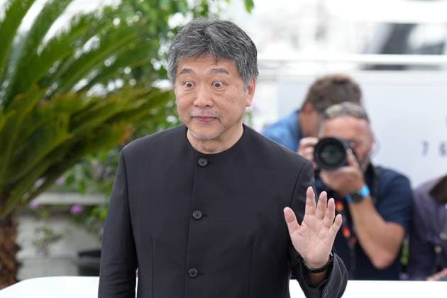 Hirokazu Kore eda CELEBRITES : 76 eme festival de Cannes - Photocall du film Monster - Cannes - 18 05 2023 NorbertScanella Panoramic 