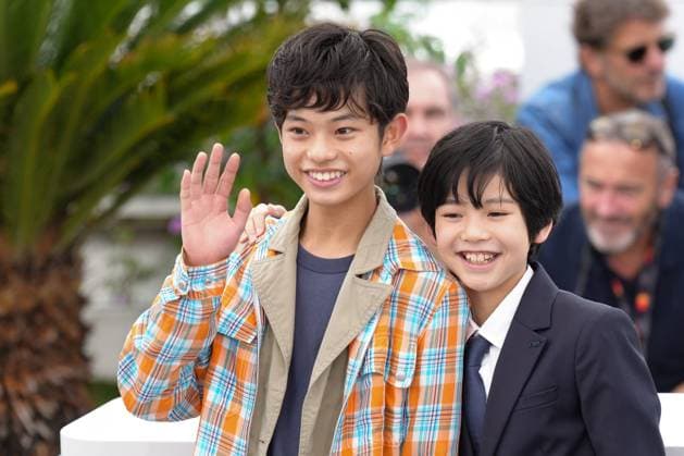 Kurokawa Soya - Hinata Hiiragi CELEBRITES : 76 eme festival de Cannes - Photocall du film Monster - Cannes - 18 05 2023 NorbertScanella Panoramic 
