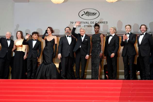 Frank Marshall, Kathleen Kennedy, Ethann Isidore, Phoebe Waller-Bridge, James Mangold, Harrison Ford, Shaunette Renee Wilson, Boyd Holbrook, Mads Mikkelson und Simon Emanual bei der Premiere des Kinofilms Indiana Jones and the Dial of Destiny Indiana Jones und das Rad des Schicksals auf dem Festival de Cannes 2023 76. Internationale Filmfestspiele von Cannes im Palais des Festivals. Cannes, 18.05.2023