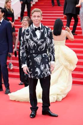 Matthias Schweighöfer mit Partnerin Ruby O. Fee bei der Premiere des Kinofilms Indiana Jones and the Dial of Destiny Indiana Jones und das Rad des Schicksals auf dem Festival de Cannes 2023 76. Internationale Filmfestspiele von Cannes im Palais des Festivals. Cannes, 18.05.2023