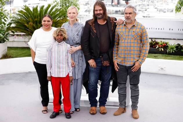 Internationale Filmfestspiele von Cannes, New Boy Photocall Deborah Mailman, Aswan Reid, Cate Blanchett, Warwick Thornton und Wayne Blair beim Photocall zum Kinofilm The New Boy auf dem Festival de Cannes 2023 76. Internationale Filmfestspiele von Cannes am Palais des Festivals. Cannes, 19.05.2023