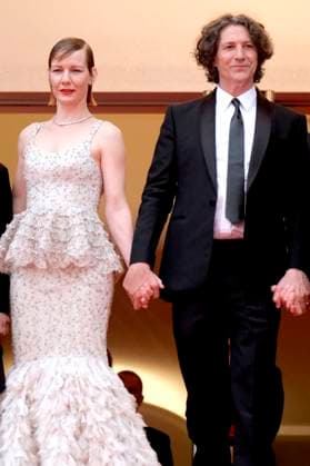 Sandra Hüller und Jonathan Glazer bei der Premiere des Kinofilms The Zone of Interest auf dem Festival de Cannes 2023 76. Internationale Filmfestspiele von Cannes im Palais des Festivals. Cannes, 19.05.2023
