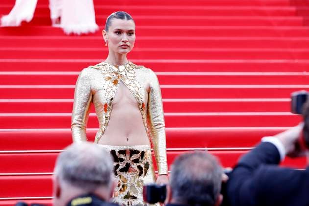 Chloe Lecareux bei der Premiere des Kinofilms The Zone of Interest auf dem Festival de Cannes 2023 76. Internationale Filmfestspiele von Cannes im Palais des Festivals. Cannes, 19.05.2023