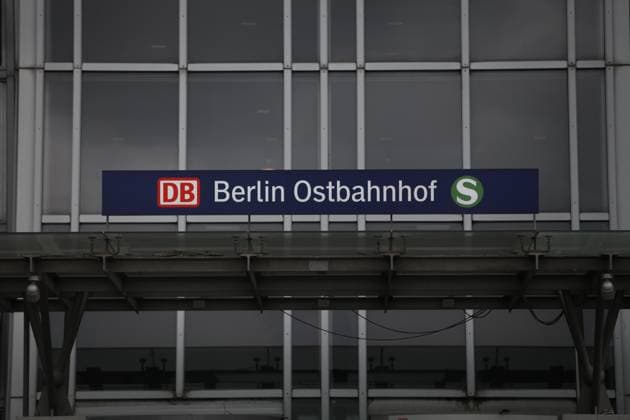 Berlin, Deutschland, 19.05.2023: Eingang vom Berliner Ostbahnhof ( Ostbhf ) im Bezirk Friedrichshain. *** Berlin, Germany, 19 05 2023 entrance from Berlin Ostbahnhof Ostbhf in district Friedrichshain Copyright: xdtsxNachrichtenagenturx dts_19037