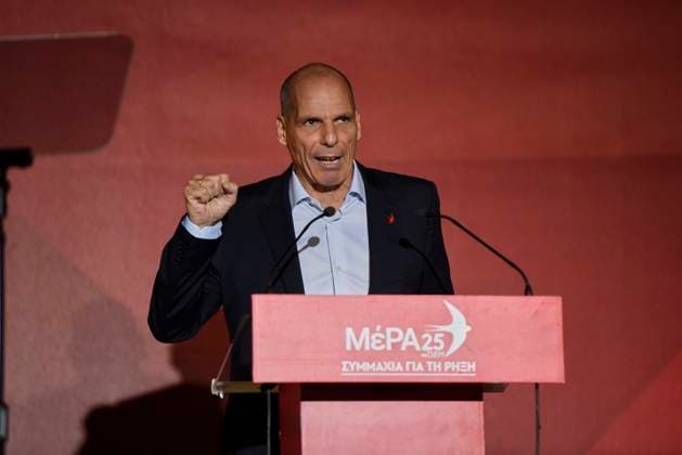 News Themen der Woche KW20 News Bilder des Tages May 19, 2023, Athens, Greece: MERA25 leader and academic YIANIS VAROUFAKIS addresses supporters ahead of the May 21st national parliamentary elections. Athens Greece - ZUMAg221 20230519_zap_g221_023 Copyright: xNikolasxGeorgioux