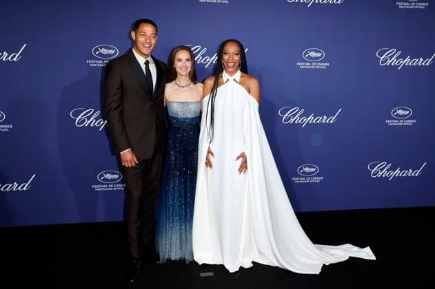 Bilder des Jahres 2023, Entertainment 05 Mai Entertainment Themen der Woche KW20 Daryl McCormack, Natalie Portman und Naomi Ackie beim Official Trophee Chopard Dinner Photocall im Carlton Beach Club auf dem Festival de Cannes 2023 76. Internationale Filmfestspiele von Cannes am Palais des Festivals. Cannes, 19.05.2023 *** Daryl McCormack, Natalie Portman and Naomi Ackie at the Official Trophee Chopard Dinner Photocall at the Carlton Beach Club at the Festival de Cannes 2023 76 Cannes International Film Festival at the Palais des Festivals Cannes, 19 05 2023. Foto:xS.xGabschx xFuturexImage