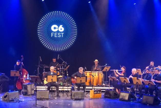 RECORD DATE NOT STATED Ouro Negro Orchestra Pays Tribute To Zuza Homem de Mello at C6 Music Fest in Sao Paulo (INT) Ouro Negro Orchestra Pays Tribute To Zuza Homem de Mello at C6 Music Fest in Sao Paulo. May 19, 2023, Sao Paulo, Brazil: Ouro Negro Orchestra, with Monica Salmaso, Fabiana Cozza and Gabriel Grossi, Pays Tribute To Zuza Homem de Mello on the Heineken stage at the first edition of C6 Fest, in Ibirapuera Park, south of Sao Paulo with the presence of fans dancing and getting along with their music. Credit: Leandro Chemalle Thenews (Foto: Leandro Chemalle TheNews2 imago images) Ouro Negro Orchestra Pays Tribute To Zuza Homem de Mello at C6 Music Fest in Sao Paulo  Copyright: xLeandroxChemallex