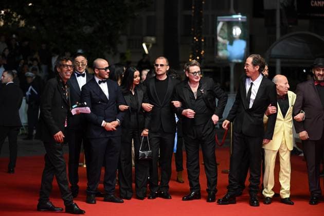 76e Festival International du film de Cannes. montee du film Omar la fraise - 76th International Cannes Film Festival. red carpet of Omar la fraise - Reda Kateb, Benoit Magimel, Elias Belkeddar 292201 2023-05-19 Cannes France  Copyright: xLionelxGuericolas MPPx STAR_292201_044