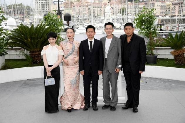 76th Cannes Film Festival 2023, Photocall film He Bian De Cuo Wu (Only The River Flows) . Pictured: Tong Linkai, Zhu Yilong, Wei Shujun, Chloe Maayan, Liu baisha  Copyright: xAlbertoxTerenghi PoolxPhotoxEvenx xPoolxPhotoxEventsx01x IPA_IPA38067706