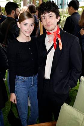Milena Tscharntke und Maximilian Mundt beim German Films und Medienboard Empfang 2023 im Garten des Hotels Mondrian Cannes auf dem Festival de Cannes 2023 76. Internationale Filmfestspiele von Cannes. Cannes, 20.05.2023