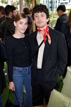 Milena Tscharntke und Maximilian Mundt beim German Films und Medienboard Empfang 2023 im Garten des Hotels Mondrian Cannes auf dem Festival de Cannes 2023 76. Internationale Filmfestspiele von Cannes. Cannes, 20.05.2023