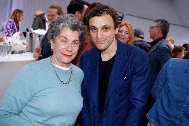 Kirsten Niehuus und Franz Rogowski beim German Films und Medienboard Empfang 2023 im Garten des Hotels Mondrian Cannes auf dem Festival de Cannes 2023 76. Internationale Filmfestspiele von Cannes am Palais des Festivals. Cannes, 20.05.2023