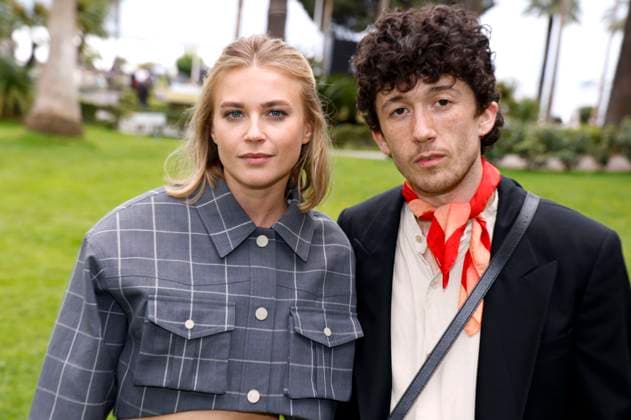 Jeanne Goursaud und Maximilian Mundt beim German Films und Medienboard Empfang 2023 im Garten des Hotels Mondrian Cannes auf dem Festival de Cannes 2023 76. Internationale Filmfestspiele von Cannes am Palais des Festivals. Cannes, 20.05.2023