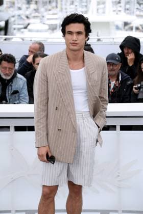76th Cannes Film Festival 2023, Photocall film May December. Pictured: Charles Melton  Copyright: xAlbertoxTerenghi PoolxPhotoxEvenx xPoolxPhotoxEventsx01x IPA_IPA38094376
