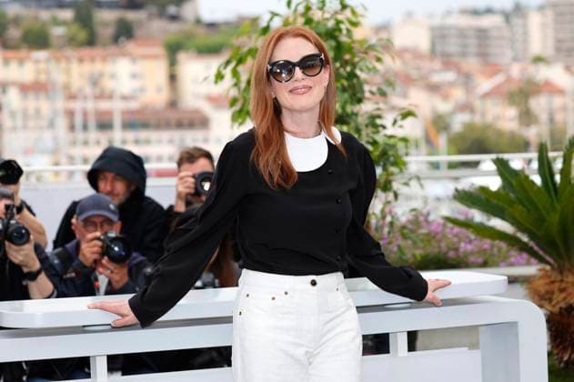 Julianne Moore beim Photocall zum Kinofilm May December auf dem Festival de Cannes 2023 76. Internationale Filmfestspiele von Cannes am Palais des Festivals. Cannes, 21.05.2023