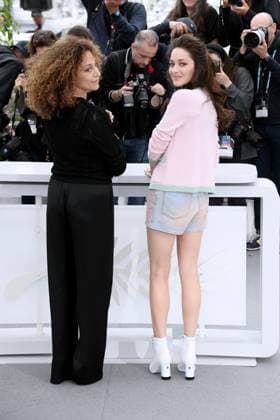 76th Cannes Film Festival 2023, Photocall film Little Girl Blue. Pictured: Mona Achache, Marion Cotillard  Copyright: xAlbertoxTerenghi PoolxPhotoxEvenx xPoolxPhotoxEventsx01x IPA_IPA38095138