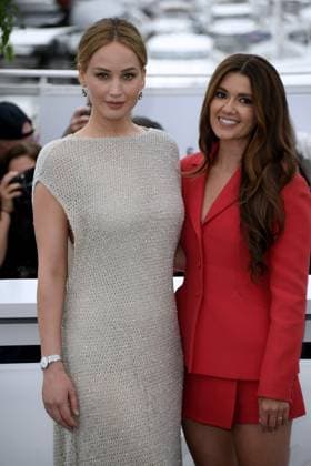 76th Cannes Film Festival 2023, Photocall film Bread And Roses. Pictured: Jennifer Lawrence, Justine Ciarrocchi  Copyright: xAlbertoxTerenghi PoolxPhotoxEvenx xPoolxPhotoxEventsx01x IPA_IPA38098327