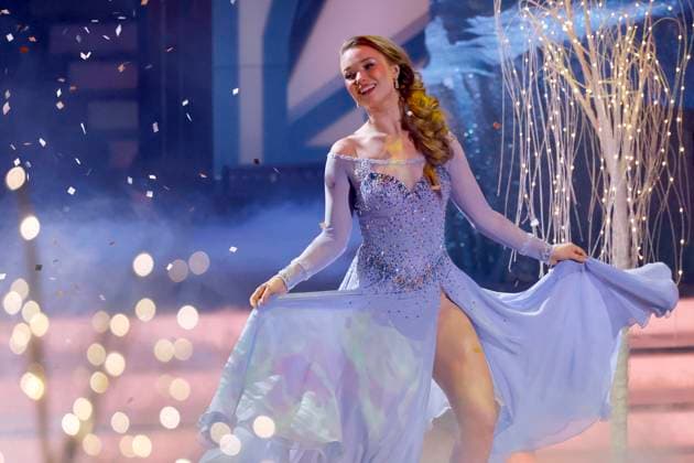 Schauspielerin Julia Beautx im Finale der 16. Staffel der RTL-Tanzshow Let s Dance im MMC Coloneum. Köln, 19.05.2023 NRW Deutschland *** Actress Julia Beautx in the final of the 16 season of the RTL dance show Let s Dance at the MMC Coloneum Cologne, 19 05 2023 NRW Germany Copyright: xChristophxHardtx