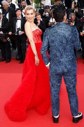 Verena Kerth mit Partner Marc Terenzi bei der Premiere des Kinofilms Firebrand auf dem Festival de Cannes 2023 76. Internationale Filmfestspiele von Cannes im Palais des Festivals. Cannes, 21.05.2023