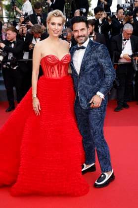 Verena Kerth mit Partner Marc Terenzi bei der Premiere des Kinofilms Firebrand auf dem Festival de Cannes 2023 76. Internationale Filmfestspiele von Cannes im Palais des Festivals. Cannes, 21.05.2023