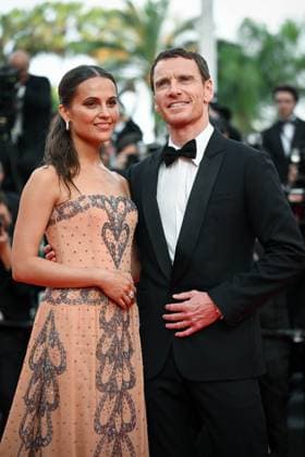 Internationale Filmfestspiele von Cannes, Firebrand Premiere 76e Festival International du film de Cannes. Montee du film Firebrand - Le jeu de la reine - 76th International Cannes Film Festival. Red carpet of Firebrand - Le jeu de la reine - Alicia Vikander , Michael Fassbender 292338 2023-05-21  Copyright: xLionelxGuericolas MPPx STAR_292338_110