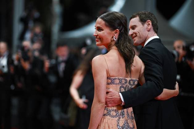 Internationale Filmfestspiele von Cannes, Firebrand Premiere 76e Festival International du film de Cannes. descente du film Firebrand - Le jeu de la reine - 76th International Cannes Film Festival. Red carpet of Firebrand - Le jeu de la reine - Alicia Vikander, Michael Fassbender 292338 2023-05-21  Copyright: xLionelxGuericolas MPPx STAR_292338_122