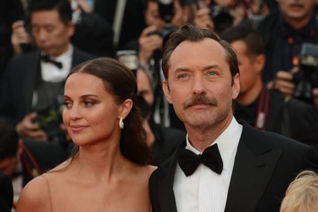 Internationale Filmfestspiele von Cannes, Firebrand Premiere May 21, 2023, CANNES, France: CANNES, FRANCE - MAY 21: Alicia Vikander and Jude Law attend the Firebrand (Le Jeu De La Reine) red carpet during the 76th annual Cannes film festival at Palais des Festivals on May 21, 2023 in Cannes, France. CANNES France - ZUMAi09_ 20230521_zaf_i09_073 Copyright: xFrederickxInjimbertx