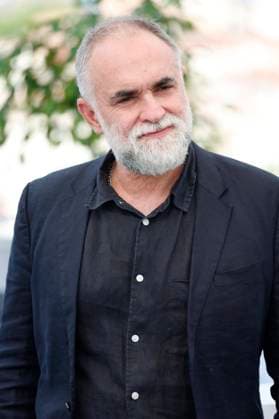Karim Ainouz beim Photocall zum Kinofilm Firebrand auf dem Festival de Cannes 2023 76. Internationale Filmfestspiele von Cannes am Palais des Festivals. Cannes, 22.05.2023