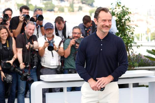 Jude Law beim Photocall zum Kinofilm Firebrand auf dem Festival de Cannes 2023 76. Internationale Filmfestspiele von Cannes am Palais des Festivals. Cannes, 22.05.2023