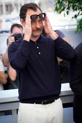 Foto IPP Daniele Cifala™ Cannes 22 05 2023 Firebrand (Le Jeu De La Reine) Photocall - The 76th Annual Cannes Film Festival nella foto :Jude Law Italy Photo Press - World Copyright