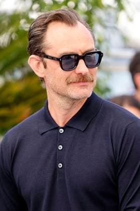 Jude Law beim Photocall zum Kinofilm Firebrand auf dem Festival de Cannes 2023 76. Internationale Filmfestspiele von Cannes am Palais des Festivals. Cannes, 22.05.2023