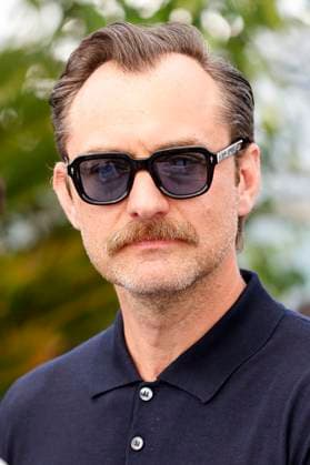 Jude Law beim Photocall zum Kinofilm Firebrand auf dem Festival de Cannes 2023 76. Internationale Filmfestspiele von Cannes am Palais des Festivals. Cannes, 22.05.2023