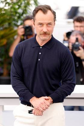Jude Law beim Photocall zum Kinofilm Firebrand auf dem Festival de Cannes 2023 76. Internationale Filmfestspiele von Cannes am Palais des Festivals. Cannes, 22.05.2023