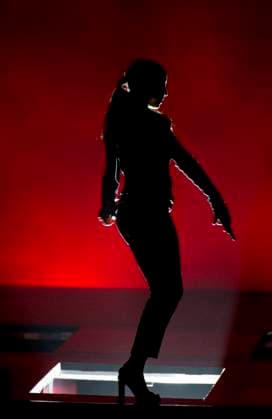 STOCKHOLM 20110510 The British singer Sade performs during o concert at Globen Arena in Stockholm, Sweden on May 10, 2011. STOCKHOLM SWEDEN x10000x *** STOCKHOLM 20110510 The British singer Sade performs during o concert at Globen Arena in Stockholm, Sweden on May 10, 2011 STOCKHOLM SWEDEN x10000x  Copyright: xBertilxEricsonx xTTx SWEDEN CONCERT-SADE ADU