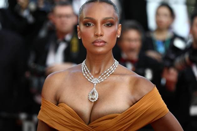 Entertainment Themen der Woche KW21 Entertainment Bilder des Tages May 22, 2023, Cannes, Cote d Azur, France: JASMINE TOOKES attends the screening of Club Zero during the 76th Annual Cannes Film Festival at Palais des Festivals on May 22, 2023 in Cannes, France Cannes France - ZUMAc179 20230522_zep_c179_141 Copyright: xMickaelxChavetx