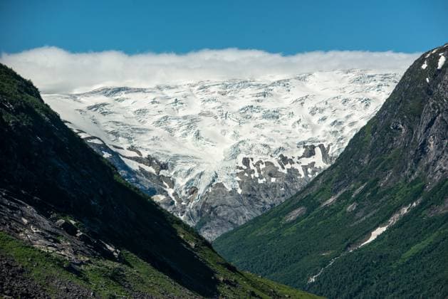 Blick zum Gletscher Austerdalsbreen, Norwegen Blick zum Gletscher Austerdalsbreen, Norwegen Copyright: xZoonar.com WOLFGANGxCEZANNEx 19997417