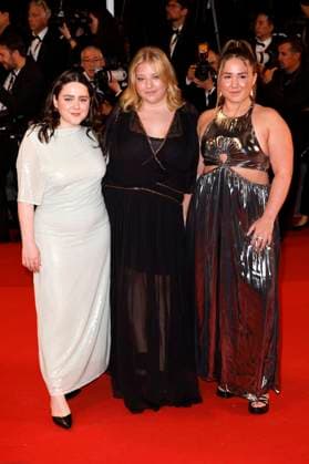 Francesca Scorsese mit Gästen bei der Premiere der HBO-Dramaserie The Idol auf dem Festival de Cannes 2023 76. Internationale Filmfestspiele von Cannes im Palais des Festivals. Cannes, 22.05.2023