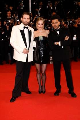 Sam Levinson, Lily-Rose Depp und Abel The Weeknd Tesfaye bei der Premiere der HBO-Dramaserie The Idol auf dem Festival de Cannes 2023 76. Internationale Filmfestspiele von Cannes im Palais des Festivals. Cannes, 22.05.2023