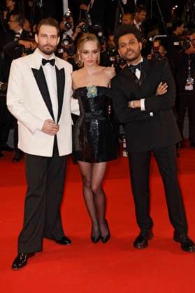 Sam Levinson, Lily-Rose Depp und Abel The Weeknd Tesfaye bei der Premiere der HBO-Dramaserie The Idol auf dem Festival de Cannes 2023 76. Internationale Filmfestspiele von Cannes im Palais des Festivals. Cannes, 22.05.2023