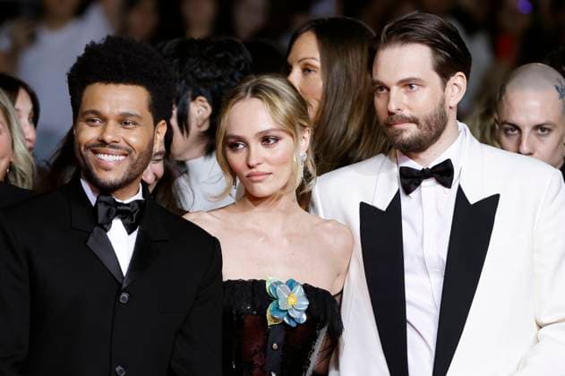 Abel The Weeknd Tesfaye, Lily-Rose Depp und Sam Levinson bei der Premiere der HBO-Dramaserie The Idol auf dem Festival de Cannes 2023 76. Internationale Filmfestspiele von Cannes im Palais des Festivals. Cannes, 22.05.2023