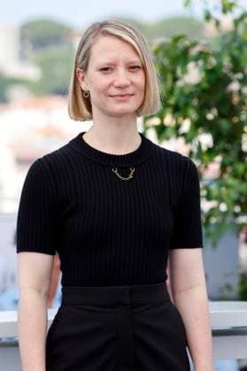 Mia Wasikowska beim Photocall zum Kinofilm Club Zero auf dem Festival de Cannes 2023 76. Internationale Filmfestspiele von Cannes am Palais des Festivals. Cannes, 23.05.2023