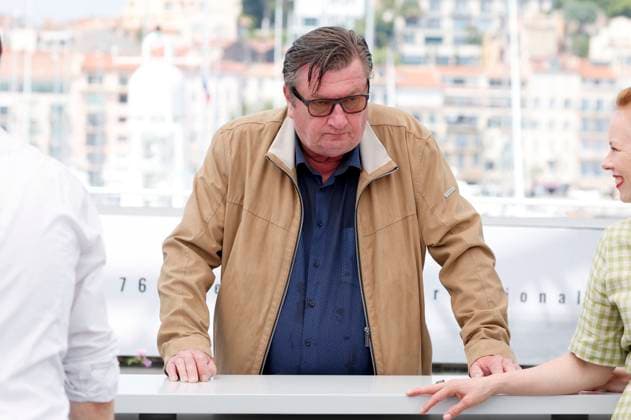 Aki Kaurismäki beim Photocall zum Kinofilm Kuolleet lehdet Fallen Leaves auf dem Festival de Cannes 2023 76. Internationale Filmfestspiele von Cannes am Palais des Festivals. Cannes, 23.05.2023
