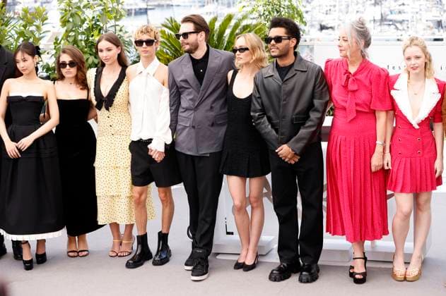 Jennie Ruby Jane, Rachel Sennott, Sophie Mudd, Troye Sivan, Sam Levinson, Lily-Rose Melody Depp, Abel The Weeknd Tesfaye, Jane Adams und Suzanna Son beim Photocall zur HBO-Dramaserie The Idol auf dem Festival de Cannes 2023 76. Internationale Filmfestspiele von Cannes am Palais des Festivals. Cannes, 23.05.2023