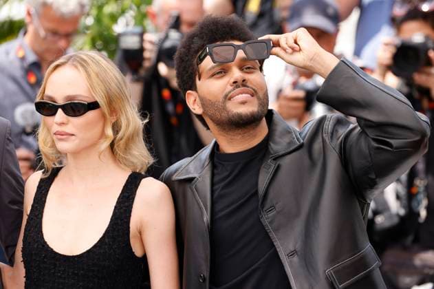 Lily-Rose Melody Depp und Abel The Weeknd Tesfaye beim Photocall zur HBO-Dramaserie The Idol auf dem Festival de Cannes 2023 76. Internationale Filmfestspiele von Cannes am Palais des Festivals. Cannes, 23.05.2023