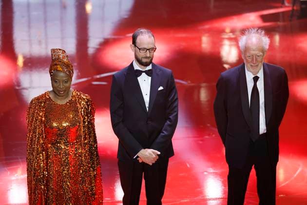 STOCKHOLM 20230523 Prize winners AngÃ lique Kidjo, Michael Pärt, son of this years winner Arvo Pärt, and Chris Blackwell during the presentation of the 2023 Polar Prize at the Grand Hotel in Stockholm on Tuesday Stockholm SWEDEN x10430x  Copyright: xChristinexOlsson TTx POLARPRISET 2023 TTABB0000000000189122