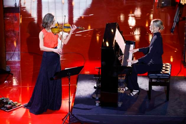 STOCKHOLM 20230523 Violinist Claudia Bonfiglioli and pianist Karin Haglund perform at the 2023 Polar Prize award ceremony at the Grand Hotel in Stockholm on Tuesday Stockholm SWEDEN x10430x  Copyright: xChristinexOlsson TTx POLARPRISET 2023 TTABB0000000000189126