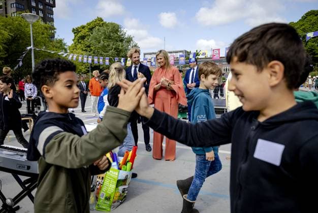 THE HAGUE - Queen Maxima and minister Dennis Wiersma are launching a music campaign. The campaign aims to draw more attention to art and culture in the classroom. ANP ROBIN VAN LONKHUIJSEN netherlands out - belgium out  Copyright: xx x469994355x originalFilename: 469994355.jpg