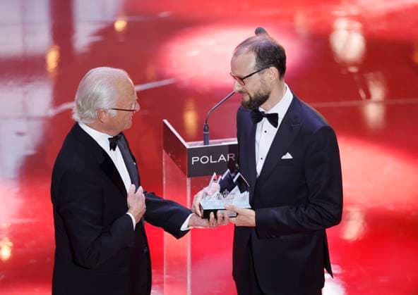 STOCKHOLM 20230523 Michael Pärt, son of this years laureate Arvo Pärt, receives his fathers prize from King Carl Gustaf at the presentation of the Polar Prize 2023 at the Grand Hotel in Stockholm on Tuesday Stockholm SWEDEN x10430x  Copyright: xChristinexOlsson TTx POLARPRISET 2023 TTABB0000000000189138