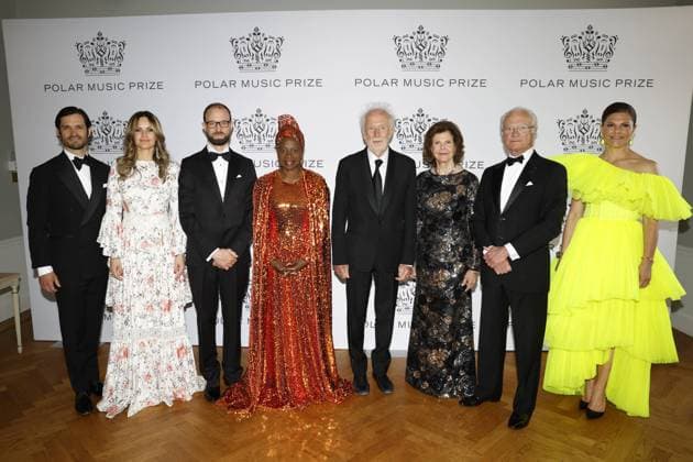 STOCKHOLM 20230523 Princess Sofia, Prince Carl Philip, Michael Pärt, son of laureate Arvo Pärt, laureate AngÃ lique Kidjo, laureate Chris Blackwell, Queen Silvia, King Carl Gustaf and Crown Princess Victoria pose for a group photo when the Polar Prize 2023 is awarded at the Grand Hotel in Stockholm on Tuesday Stockholm SWEDEN x10430x  Copyright: xChristinexOlsson TTx POLAR MUSIC PRIZE 2023 HCnroEXEGog